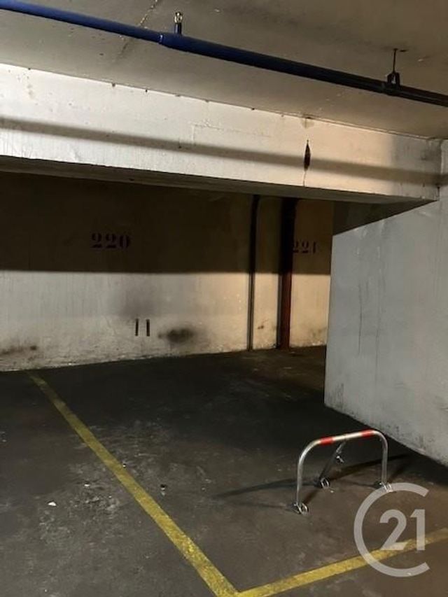 parking à vendre - 10.5 m2 - PARIS - 75005 - ILE-DE-FRANCE - Century 21 Daumesnil